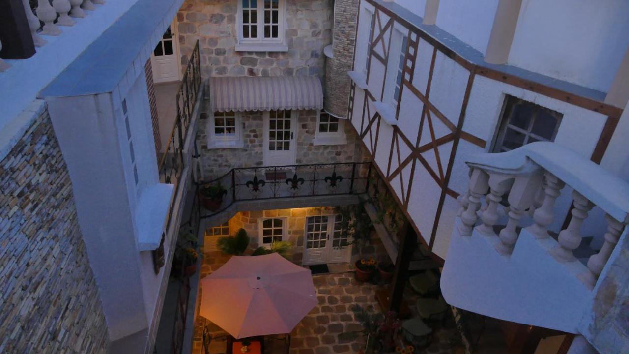 Residence Hoteliere Oceane Lomé Eksteriør bilde